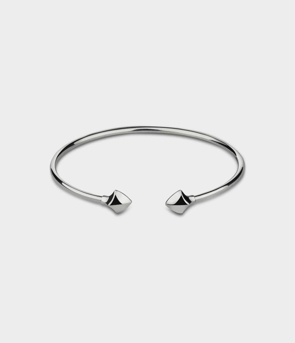 Dainty Arrowhead Bangle