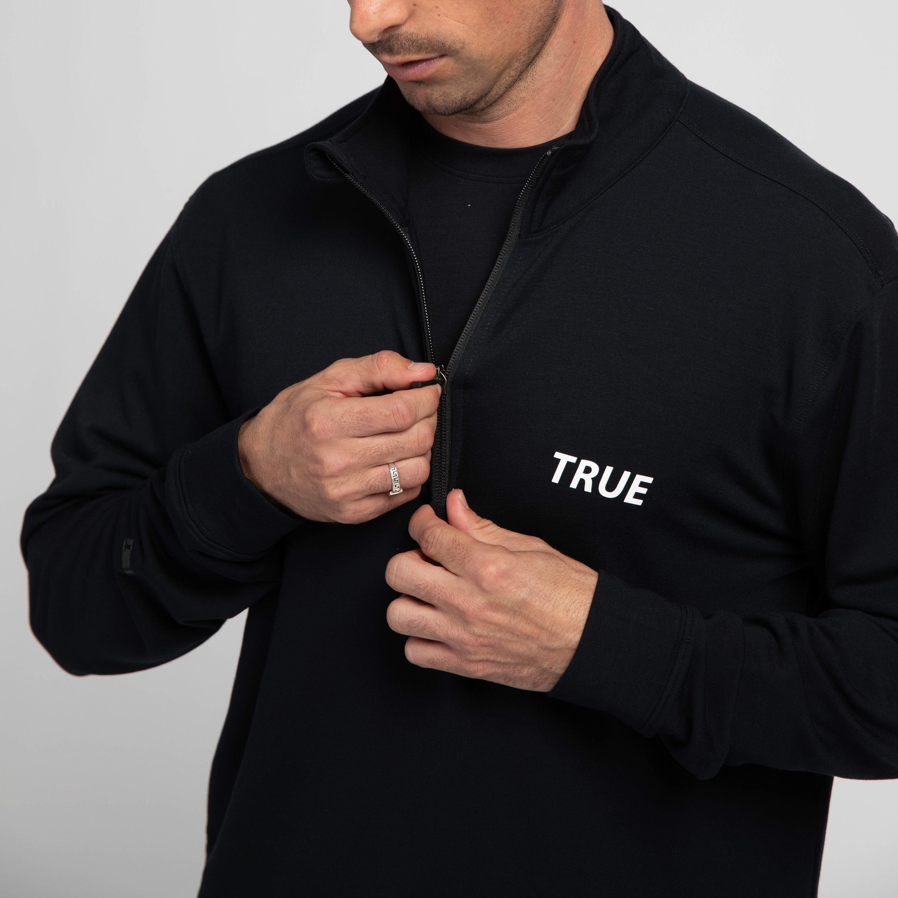 TRUE linkswear | TRUE LUX Tour Quarter Zip