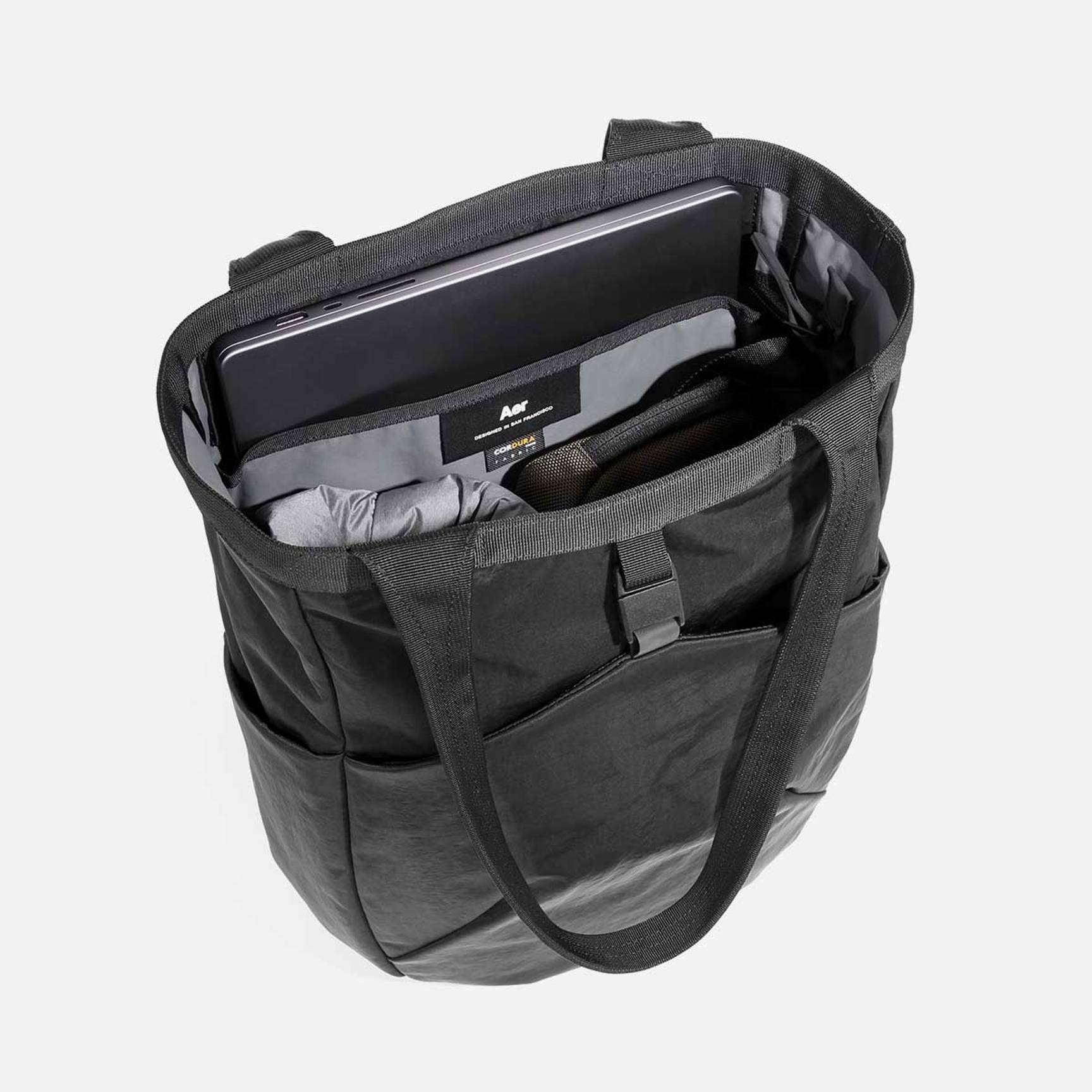 Aer Go Tote 2 Review (2 Weeks of Use) 