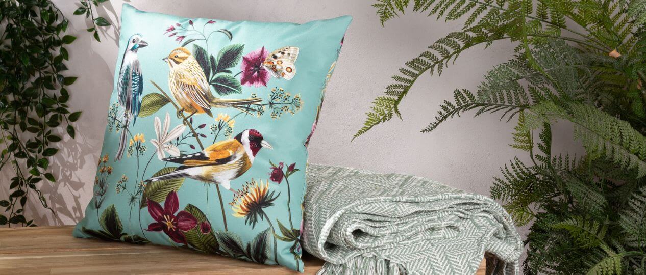 Blue garden online cushions