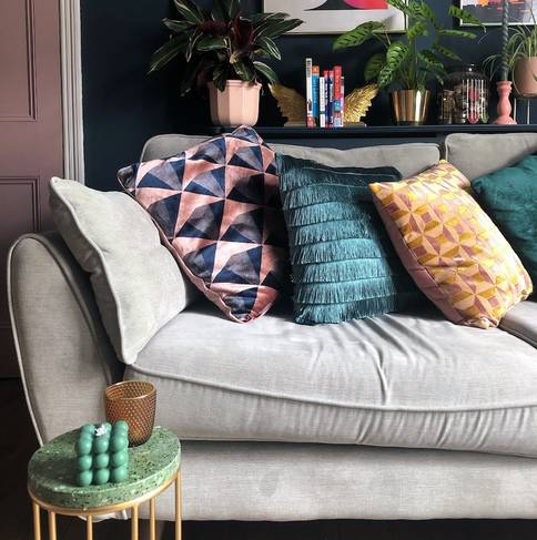 Cushions for hot sale sofa online