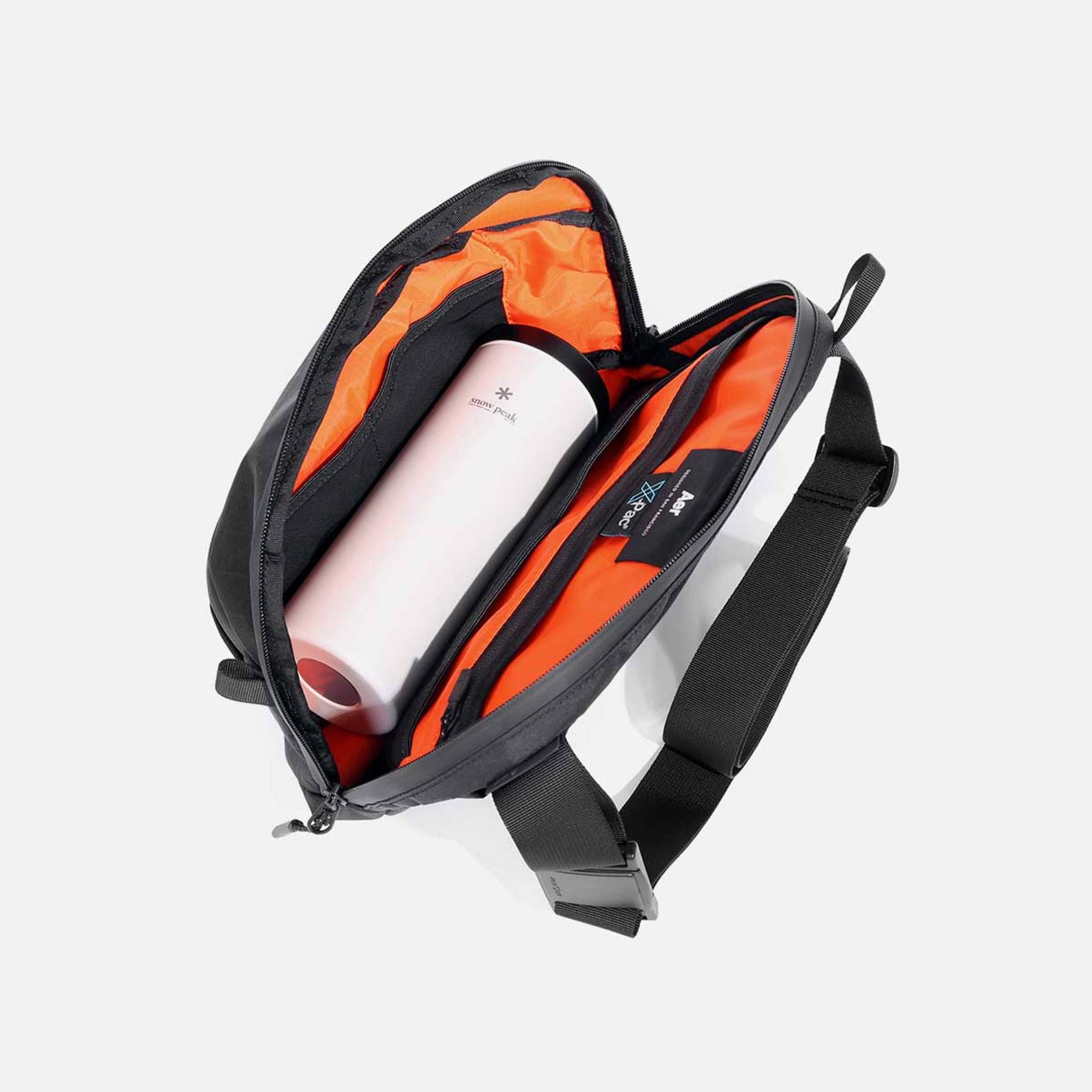 Aer Day Sling 3 Max - Tablet-friendly 6L bag with great combo of  organization, capacity and size 