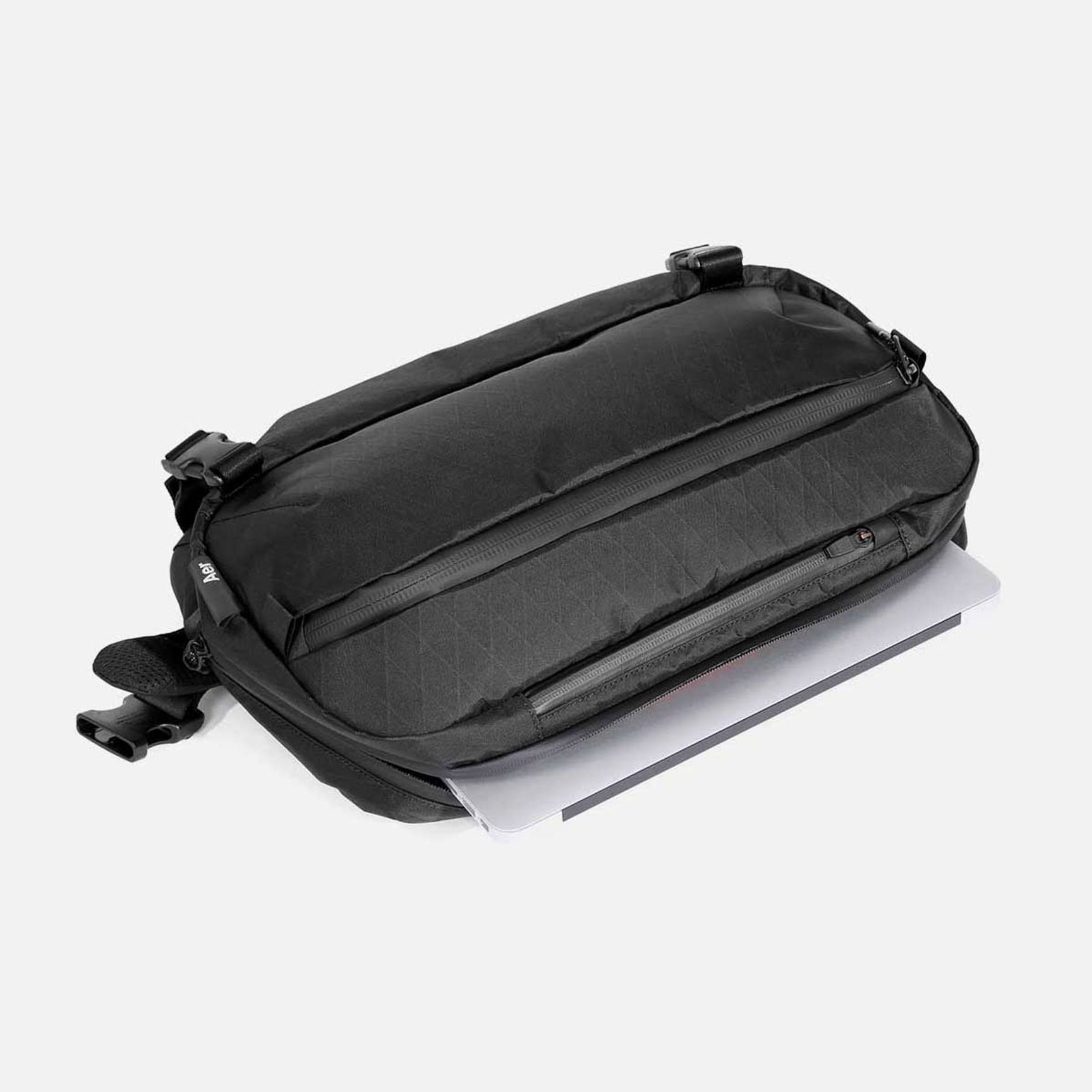 バッグ Aer Travel Sling 2 X-Pac Travel Sling 2 X-Pac – Aer
