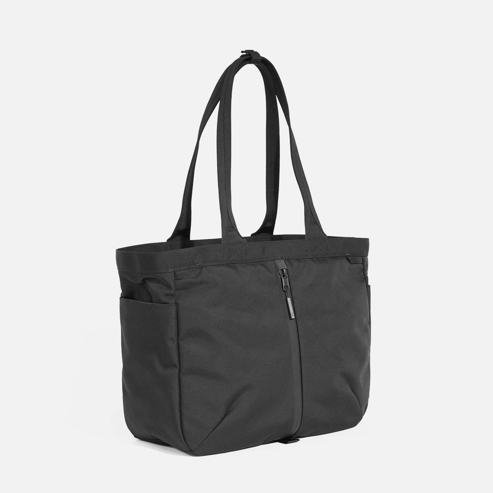 Women's Black Tote & Shopper Bags