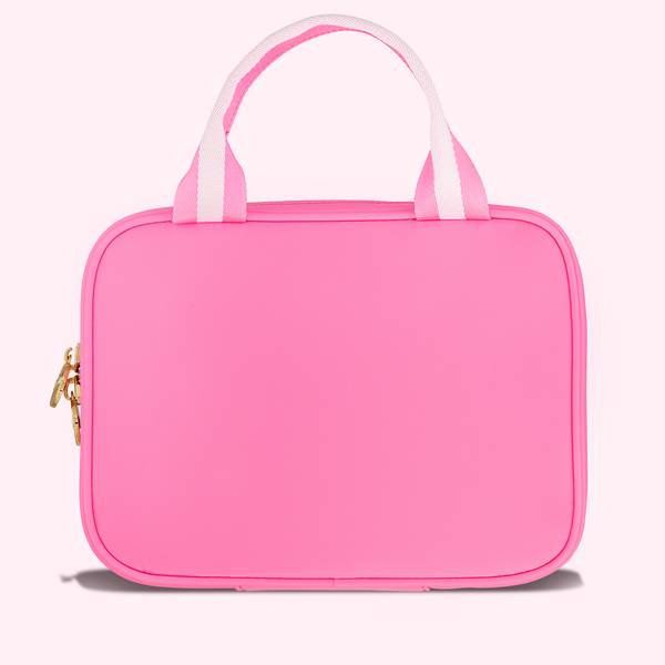 https://cld.accentuate.io/39790467776592/1677780172509/SCL-LunchTote-Bubblegum-Front-img21.jpg?v=1677780172509&options=w600