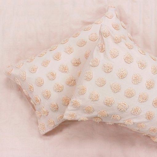 pillowcases. Contemporary Bedding
