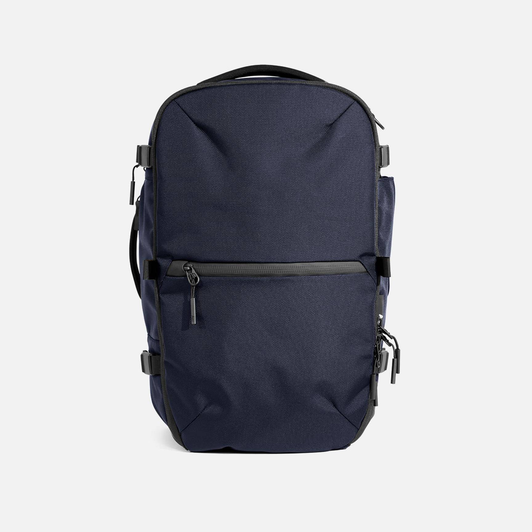 35ml travel backpack Matador GlobeRider35 (Black) Contain 7.0 is a versatile Aer Travel Pack 4 35L