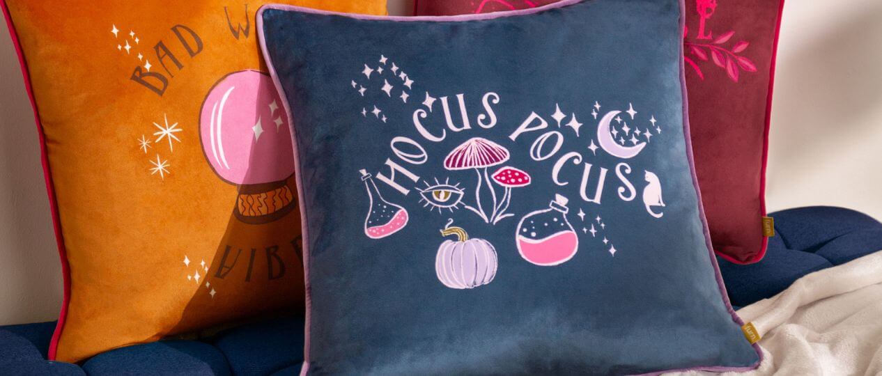 Halloween clearance cushion covers