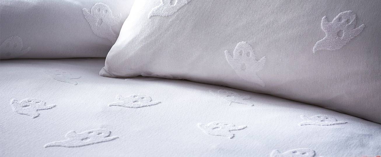 Guide to Brushed Cotton: Your Ideal Winter Bedding – Yorkshire Bedding