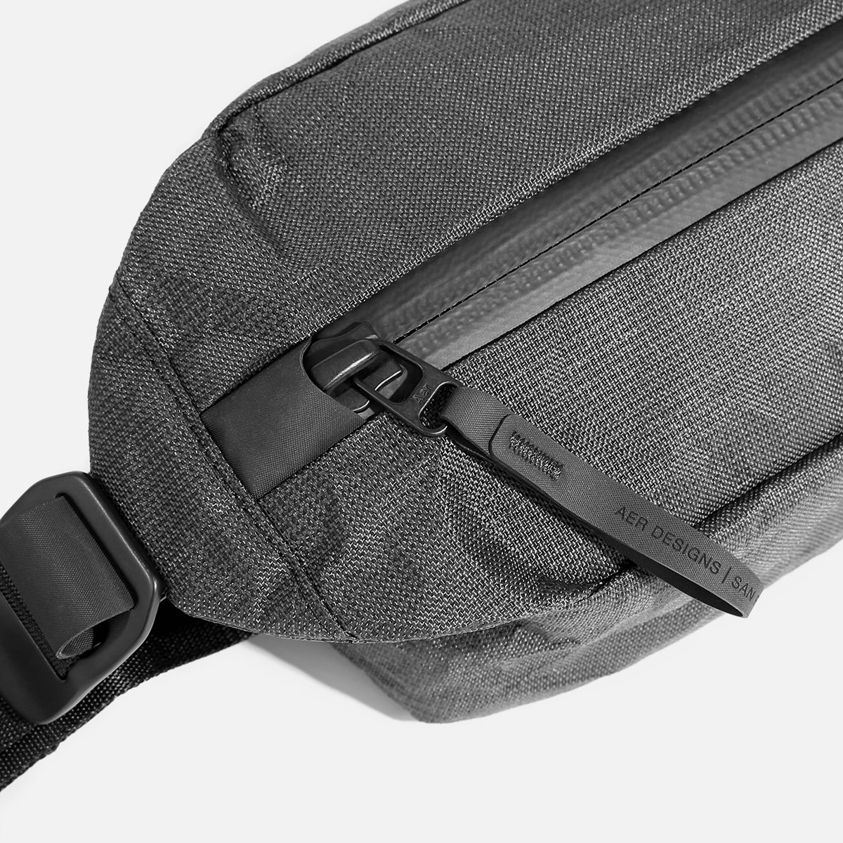 Aer sling pouch online