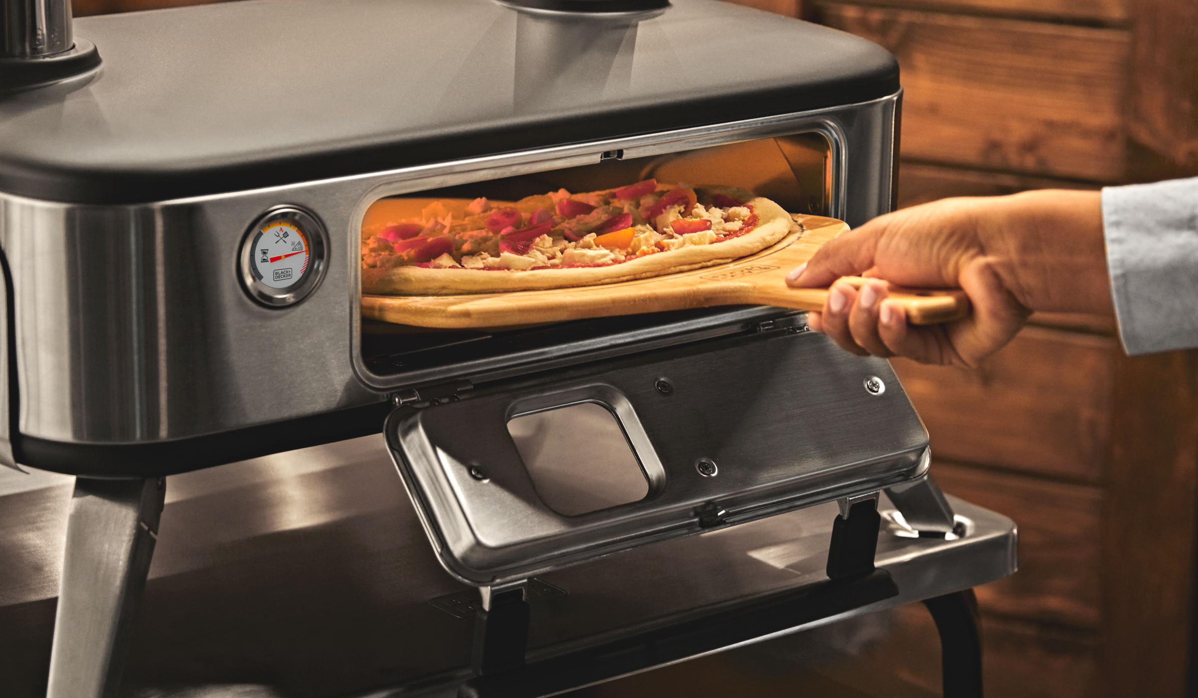 BLACK+DECKER vera pizza oven