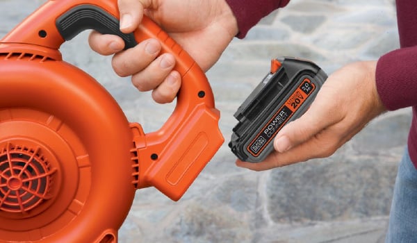 20V battery being used
