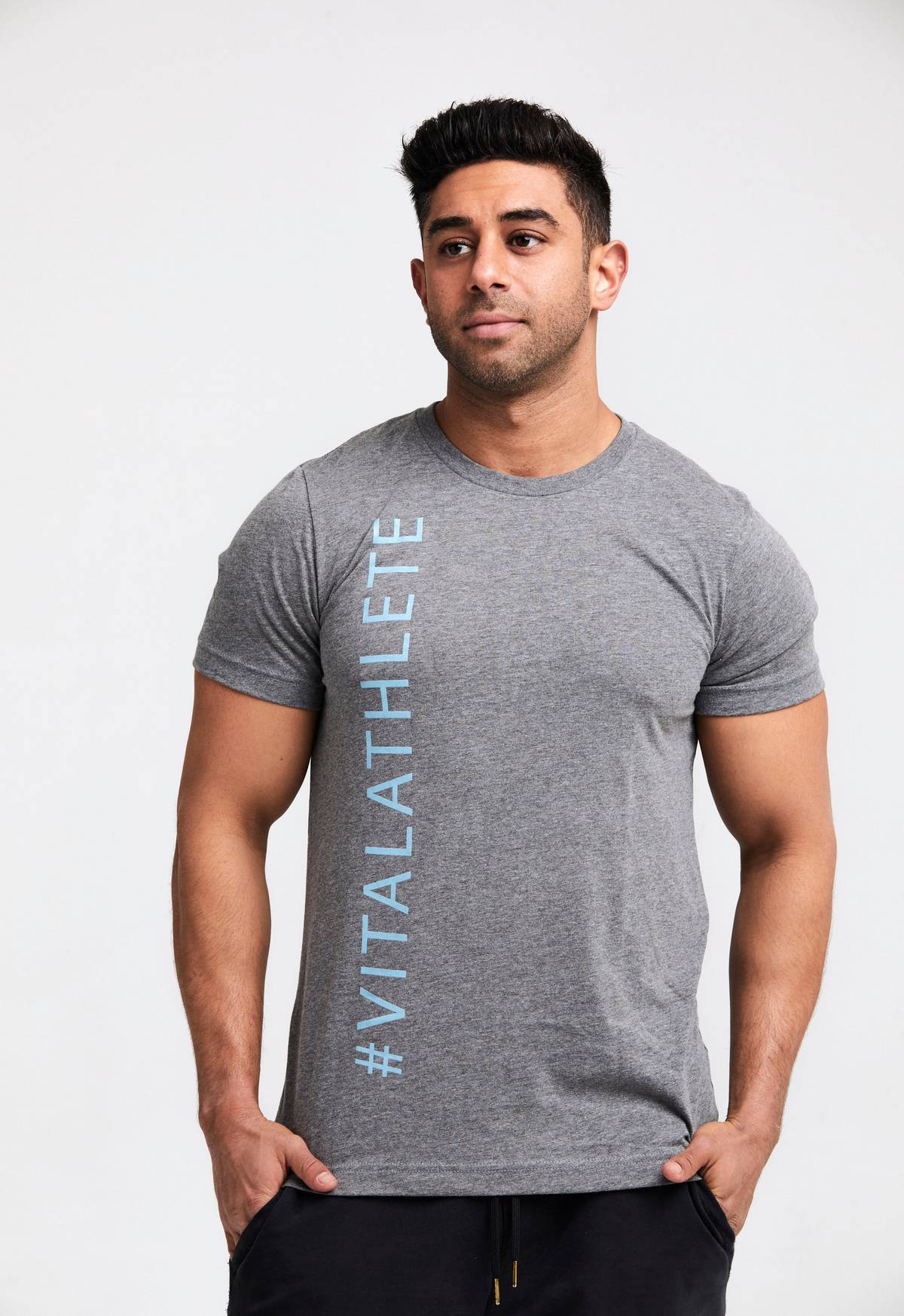 Alphalete Activewear shirt., Men's Fashion, Activewear on Carousell