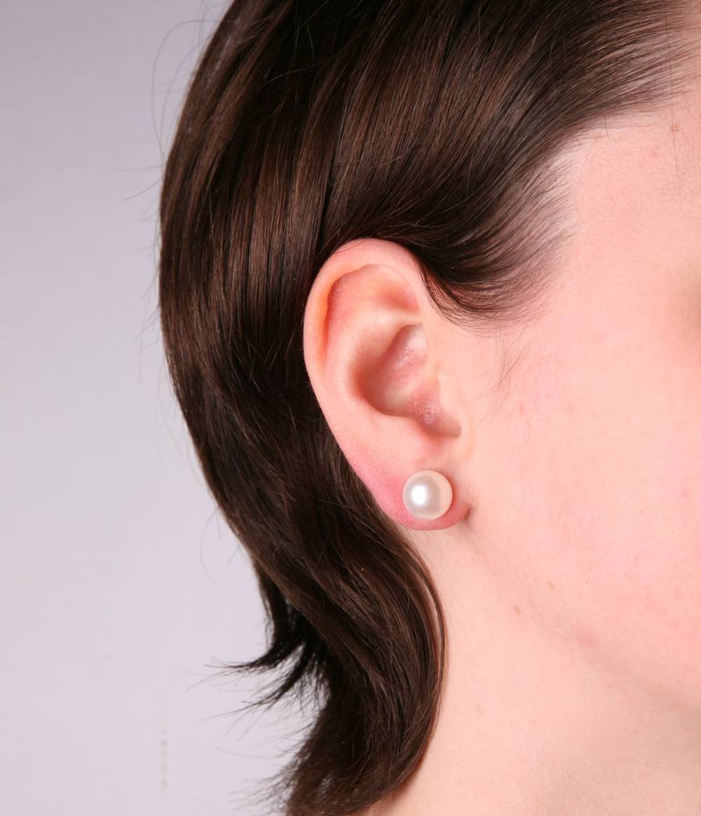 Betty Pearl Studs