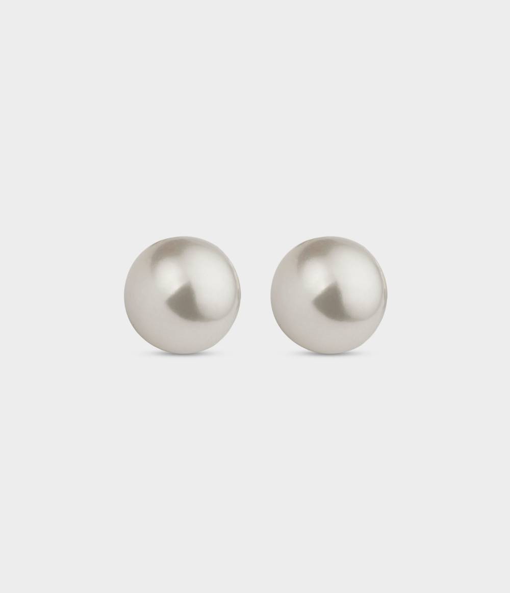 Carmen Pearl Studs