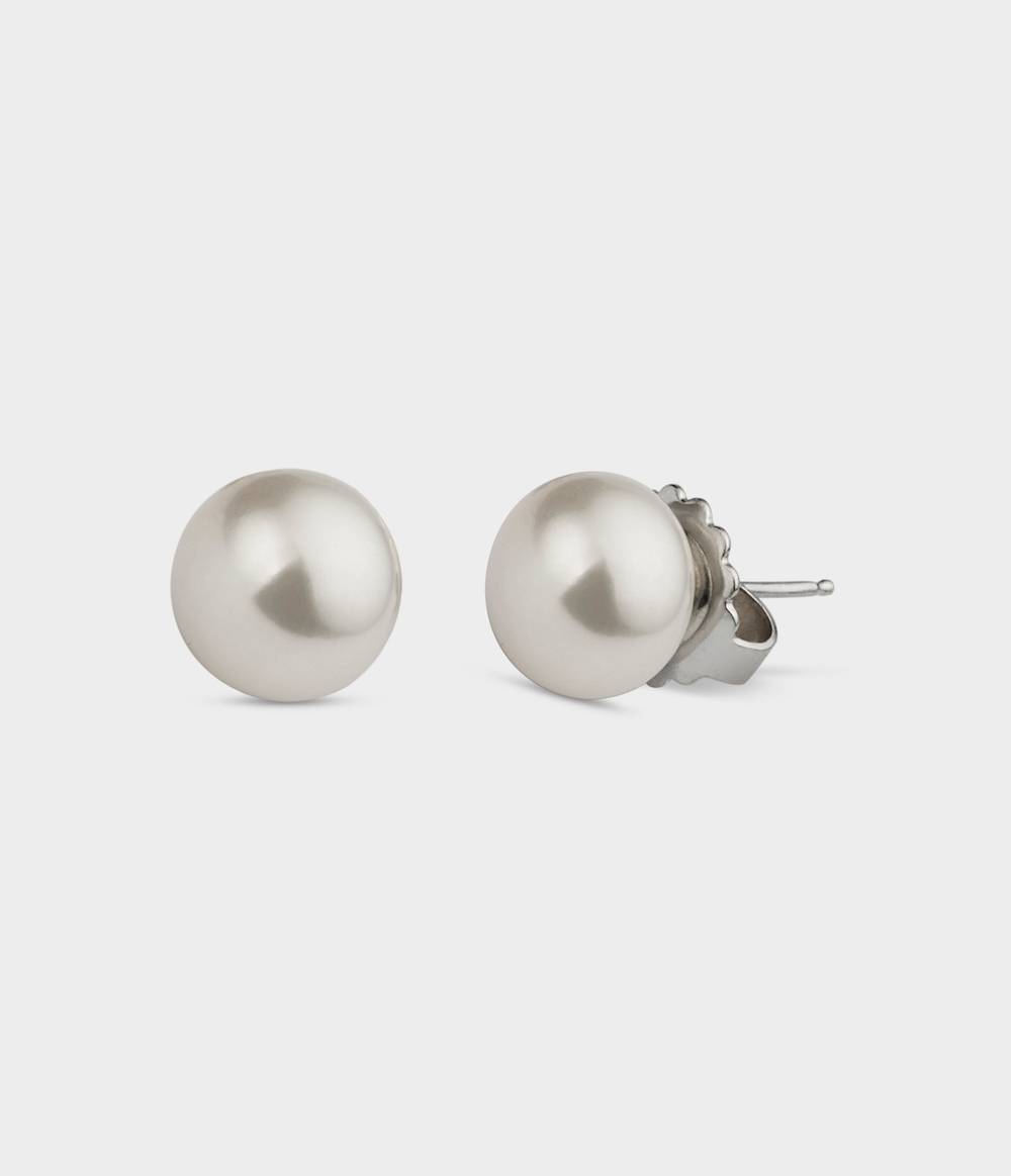 Carmen Pearl Studs