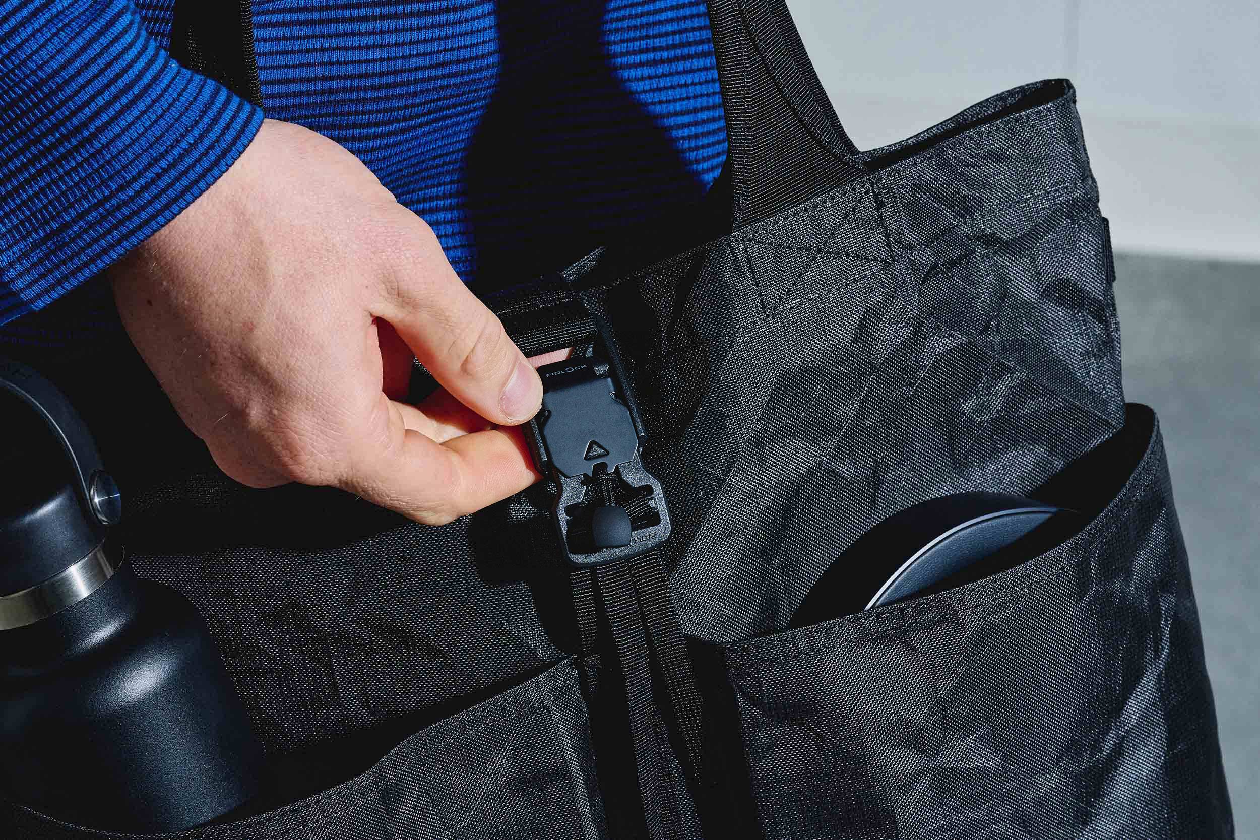 Simple Tote – Aer