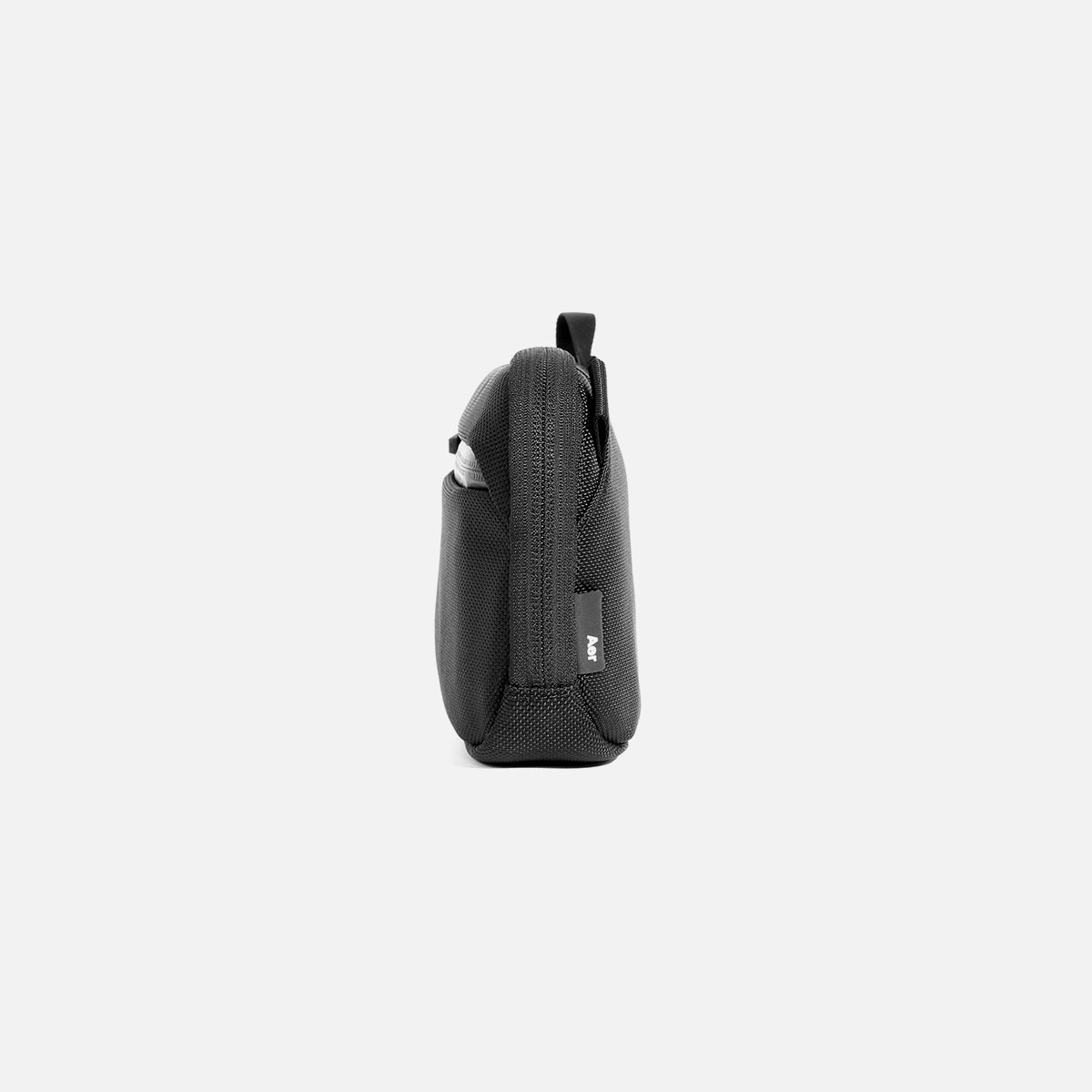 新品　未使用　Aer Slim Pouch2 Slim Pouch 2 – Aer