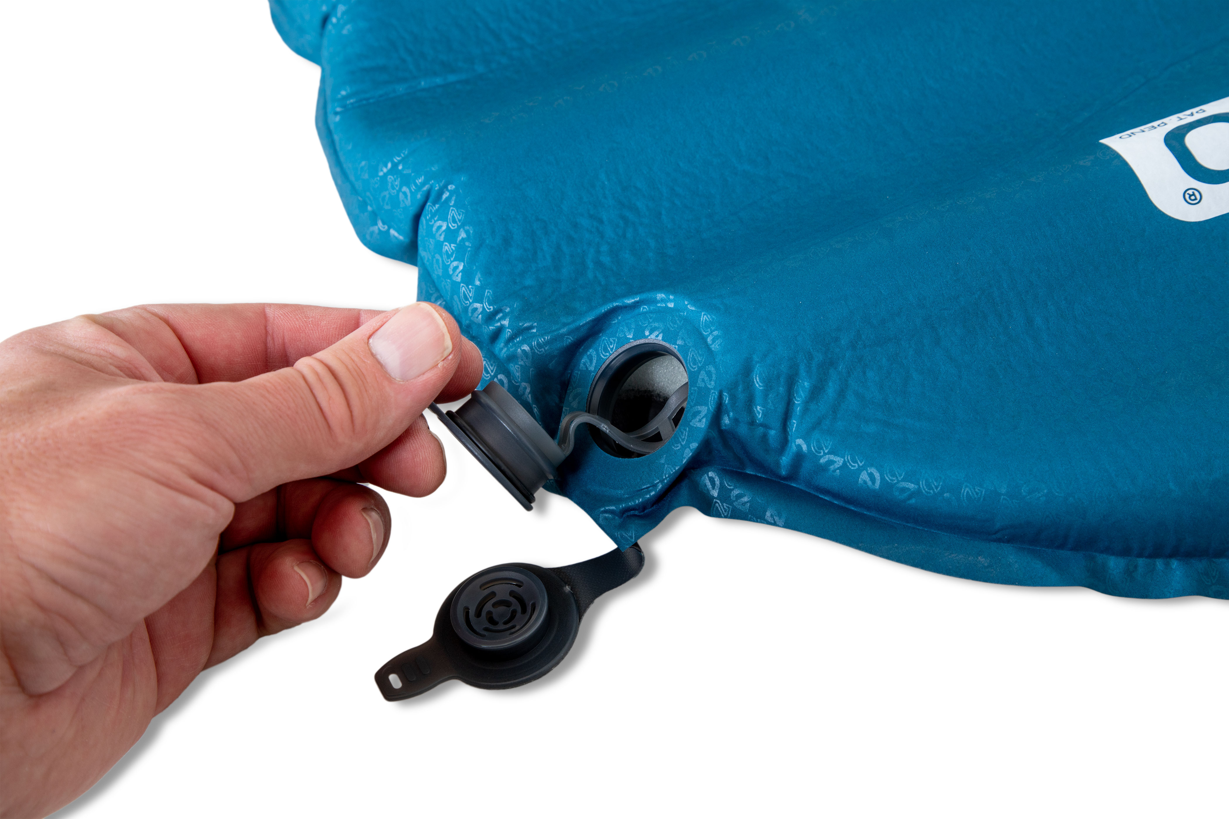 Flyer™ Insulated Self-Inflating Sleeping Pad