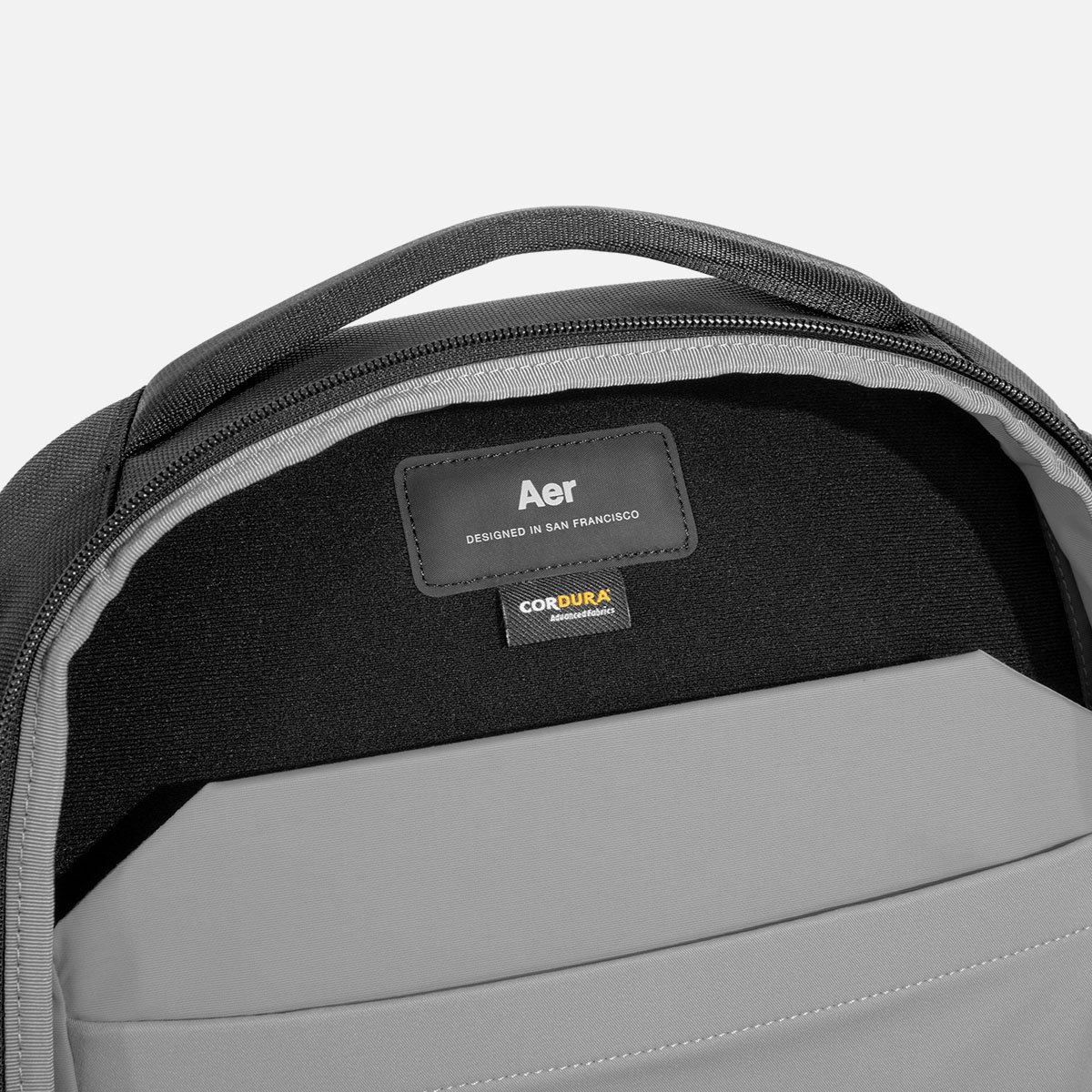 バッグ Aer slim pack Slim Pack – Aer