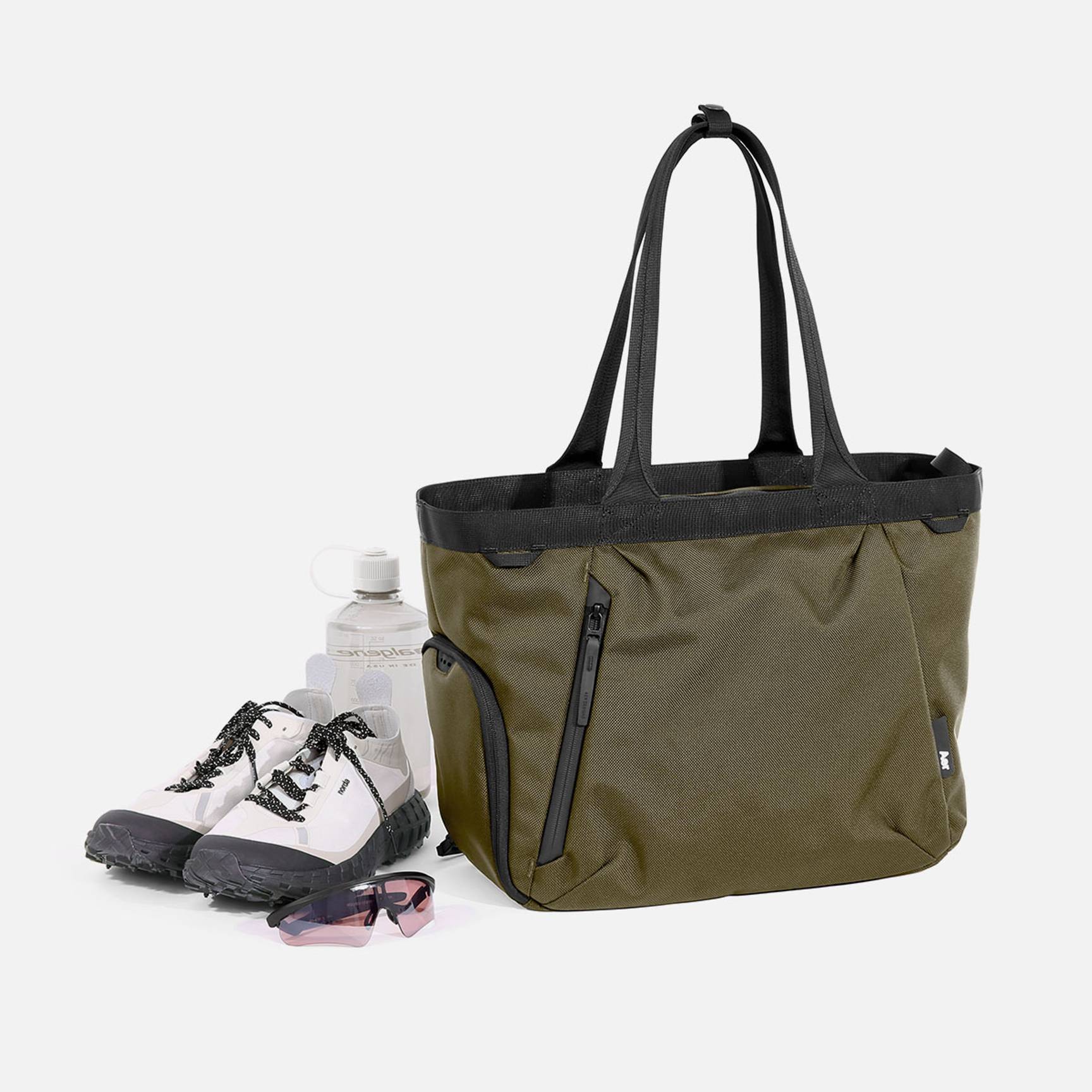 Gym Tote 2, 15 image