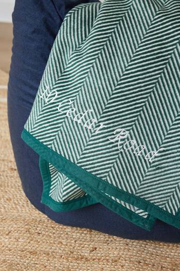 Harborview Herringbone Evergreen Blanket4