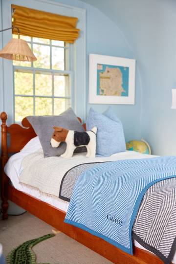 Harborview Herringbone Cornflower Blanket6