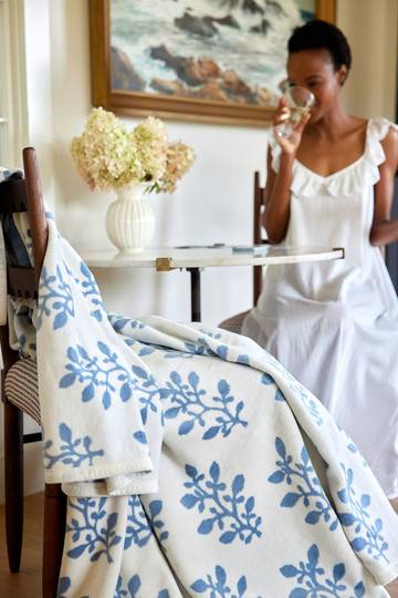 Garden Gate Blanket7