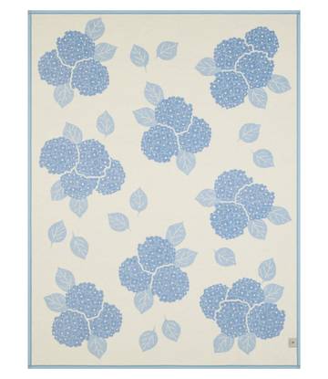 Hydrangeas Bluebell Blanket4