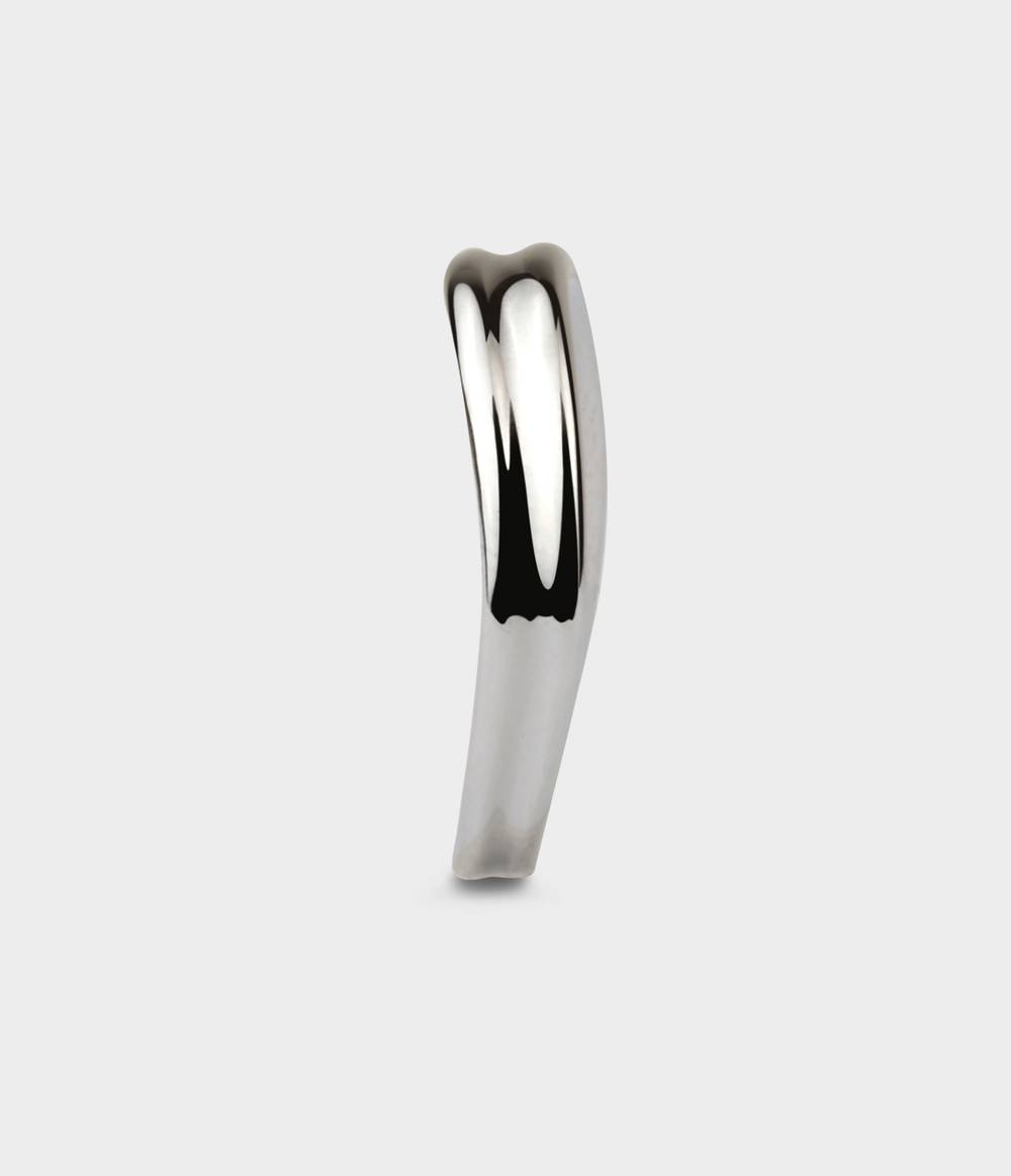 Liquid Wave Ring in Platinum, Size L