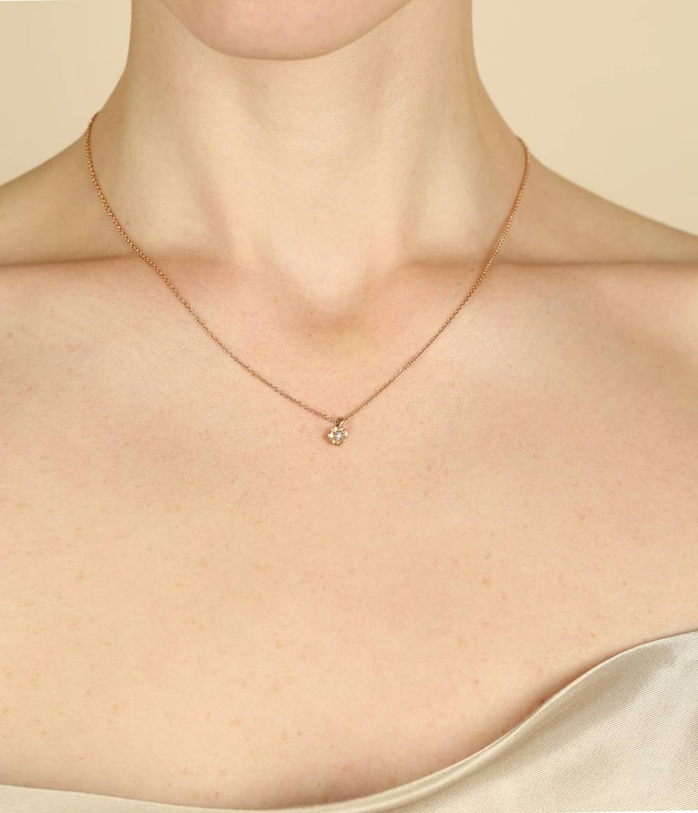 Dainty Flower Necklace in 9ct Rose Gold with Diamond