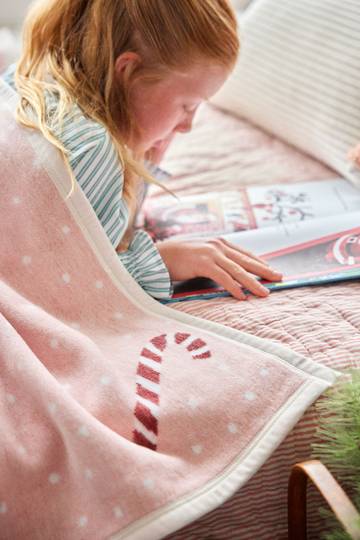 Candy Canes Blanket6