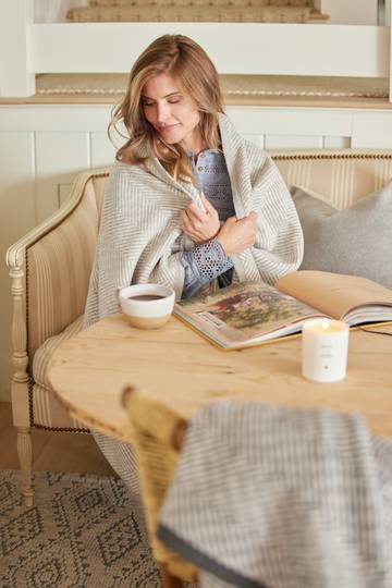 Harborview Herringbone Light Grey Blanket6