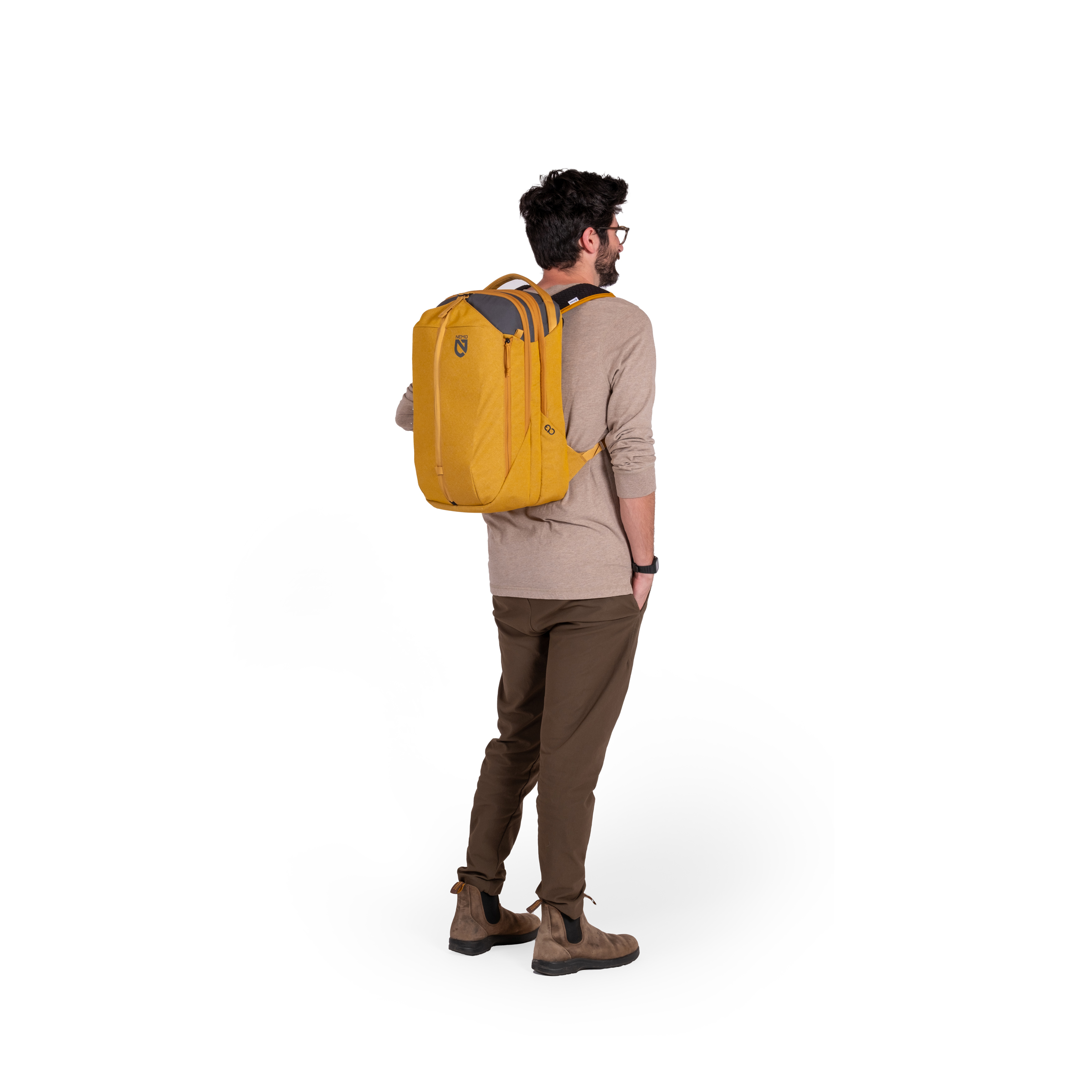 Vantage™ 26L Endless Promise® Everyday Adventure Daypack