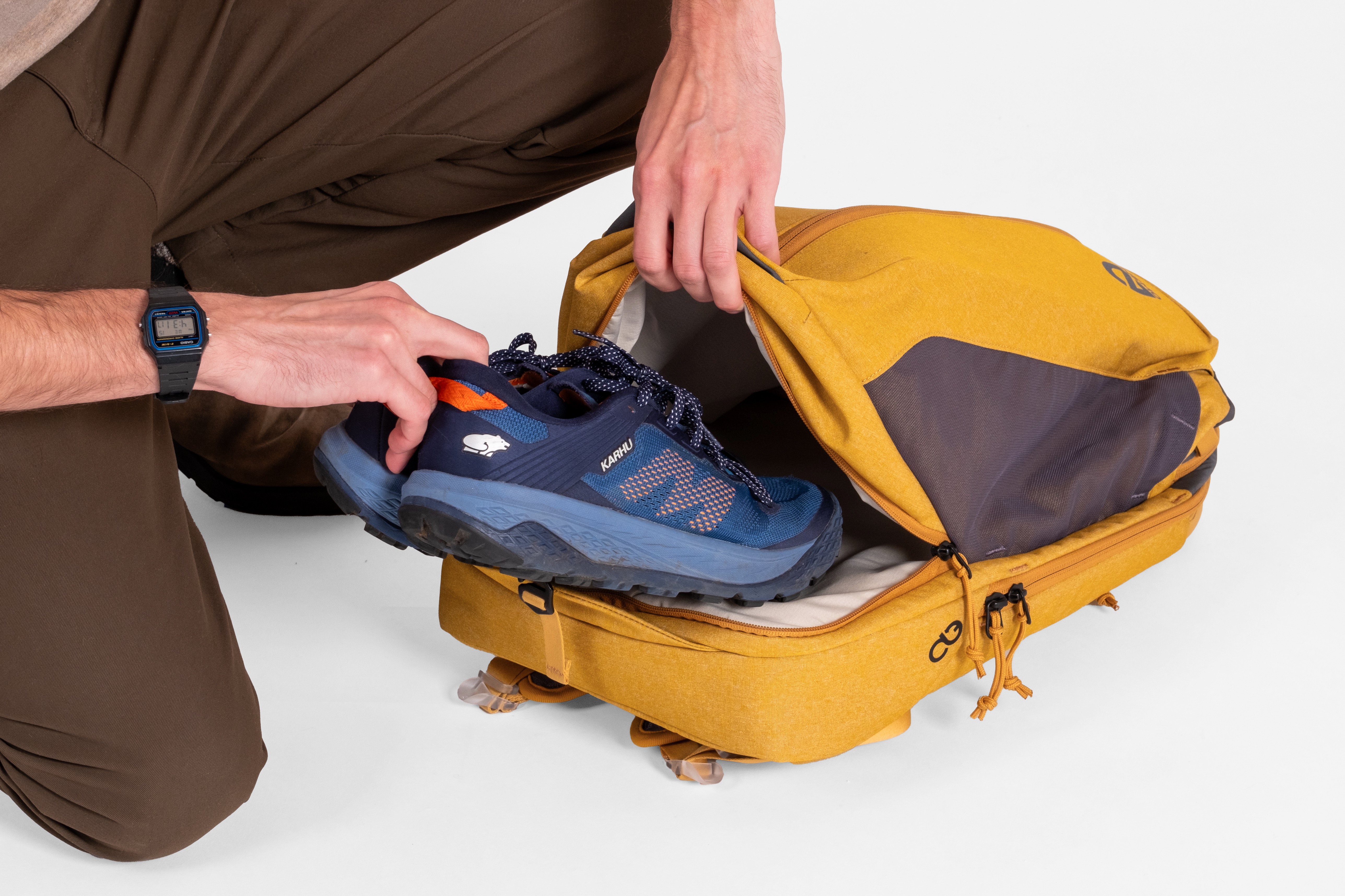 Vantage™ 30L Endless Promise® Everyday Adventure Daypack