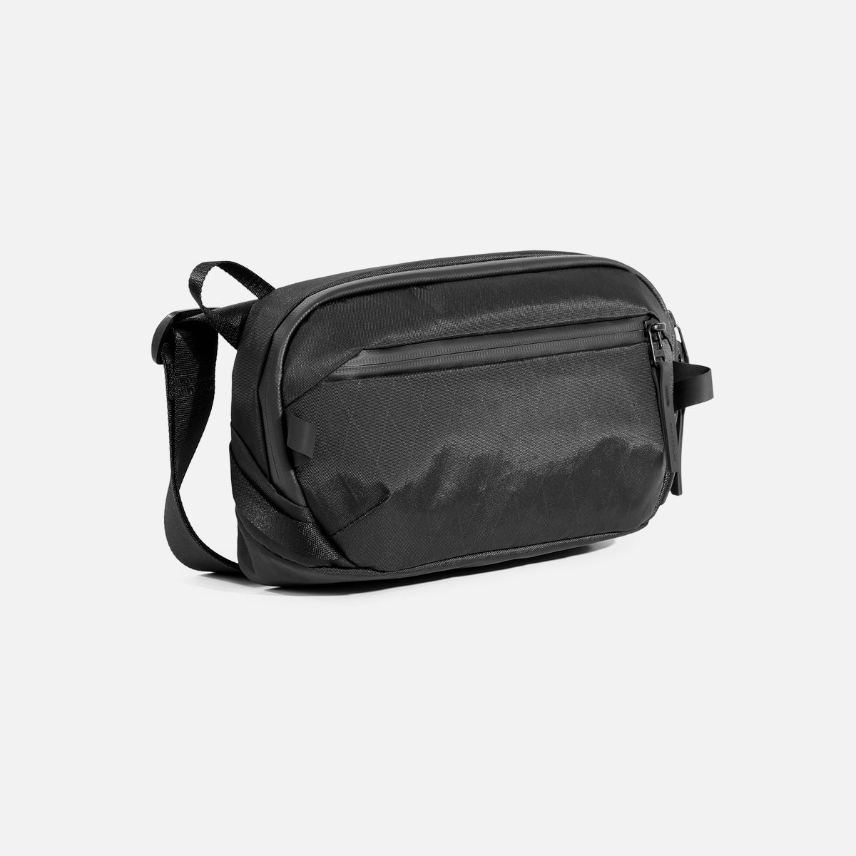 Aer Sling Bag ブラックXPac 美品　価格交渉歓迎！ Aer（エアー） 【並行輸入品】 Day Sling 2 X-Pac ボディバッグ