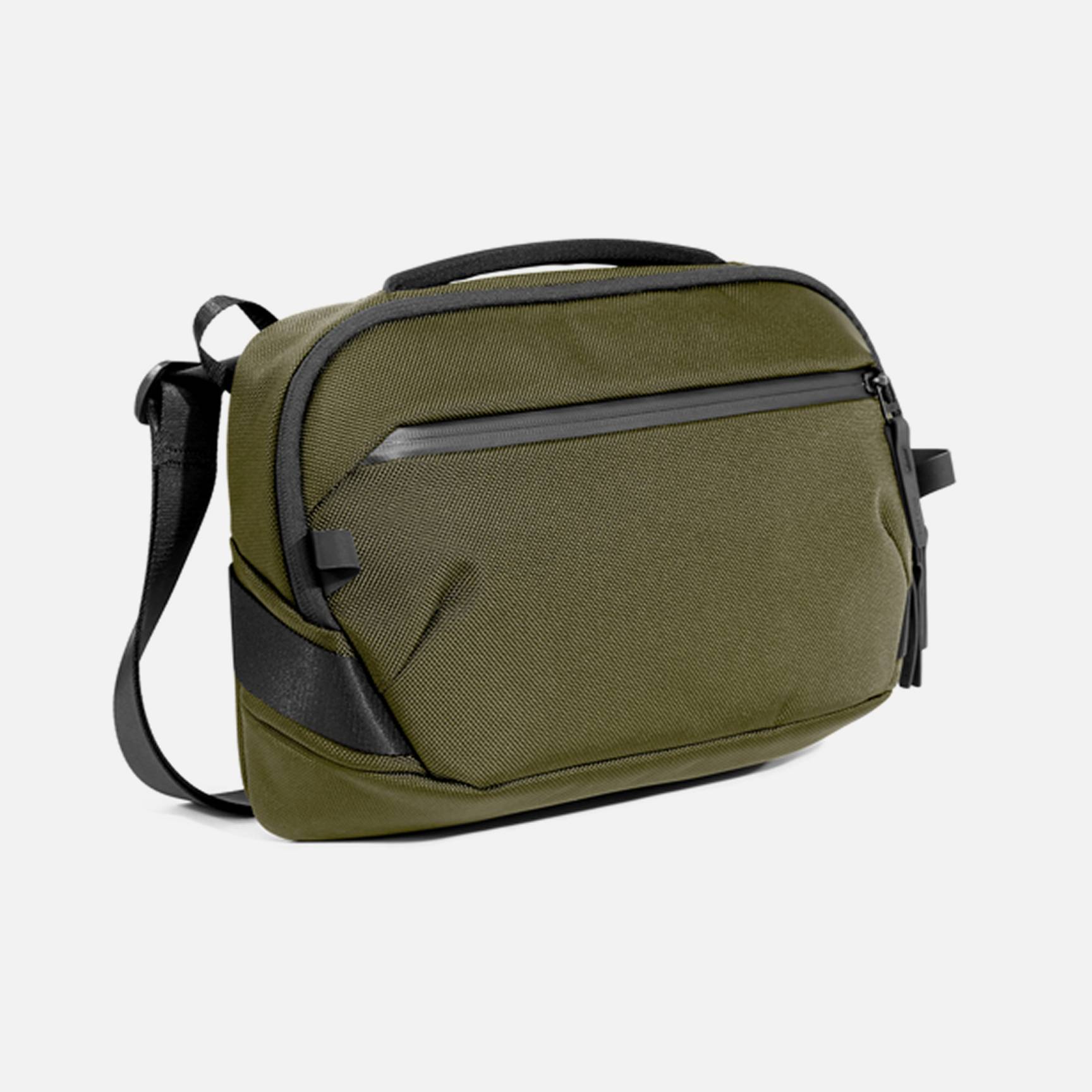 Day Sling 4 Max, 1 image