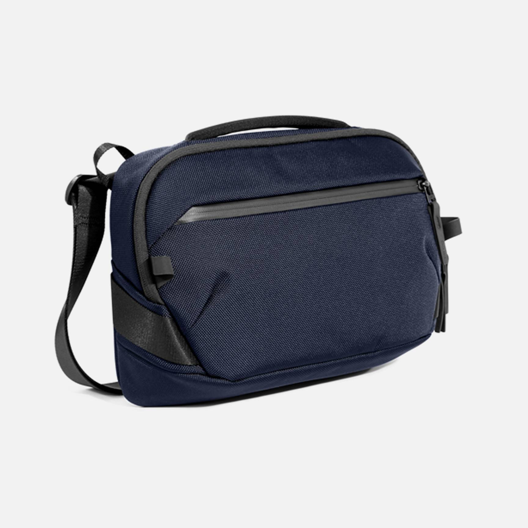 Day Sling 4 Max, 1 image