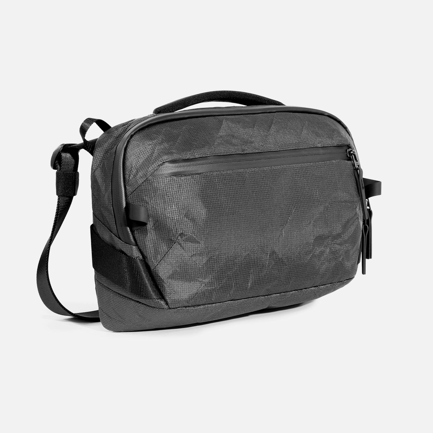 Day Sling 4 Max Ultra