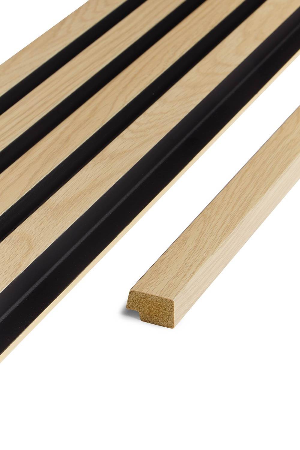 slatwall-waterproof-natural-oak-black-end-cap-naturewall