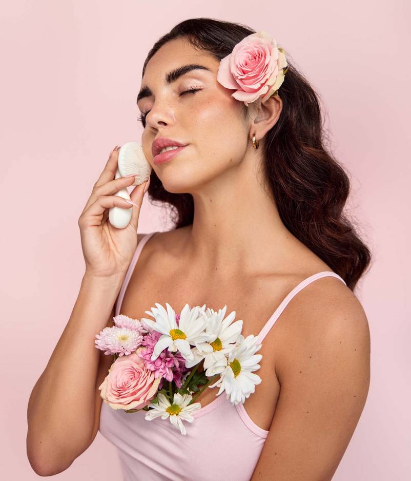 Petal 2 - Sonic Facial Cleansing Brush