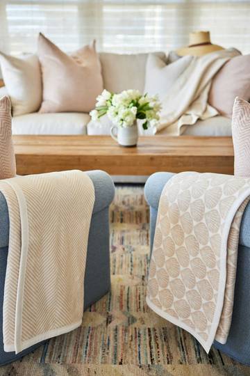 Harborview Herringbone Cream Blanket6