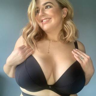 Curvy Kate Superplunge Multiway Padded Plunge Bra Black as worn by @itslaurenedgex
