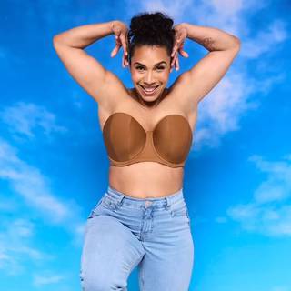 Curvy Kate Luxe Strapless Multiway Bra Caramel as worn by @be_authentig