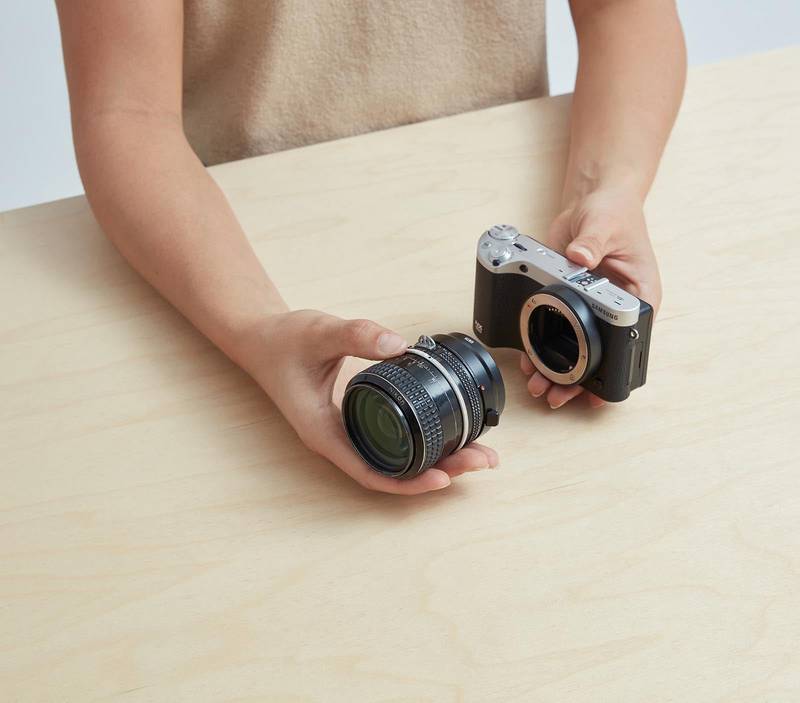 Nikon F Lens Mount to Samsung NX Camera Mount