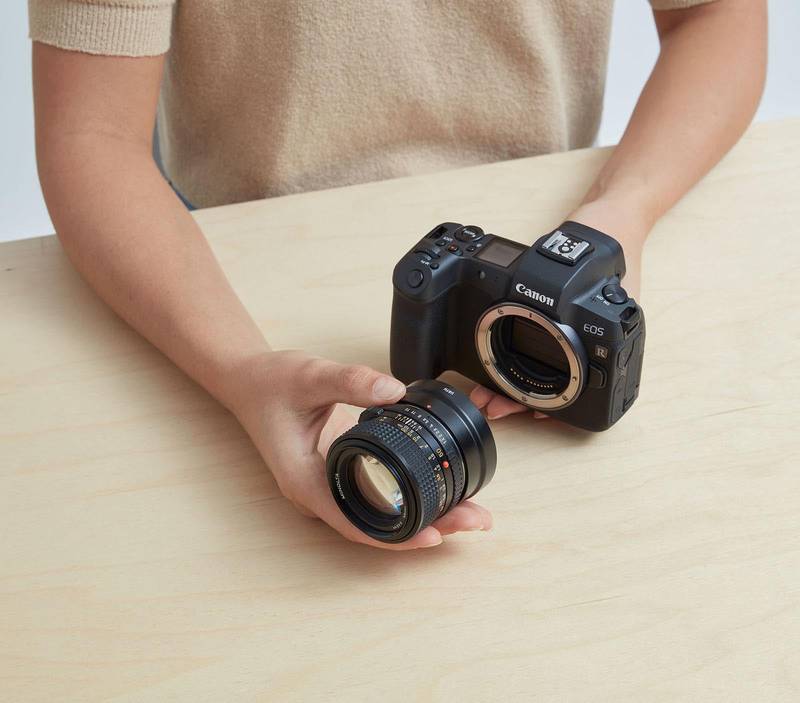 Minolta Rokkor (SR/MD/MC) Lens Mount to Canon RF Camera Mount