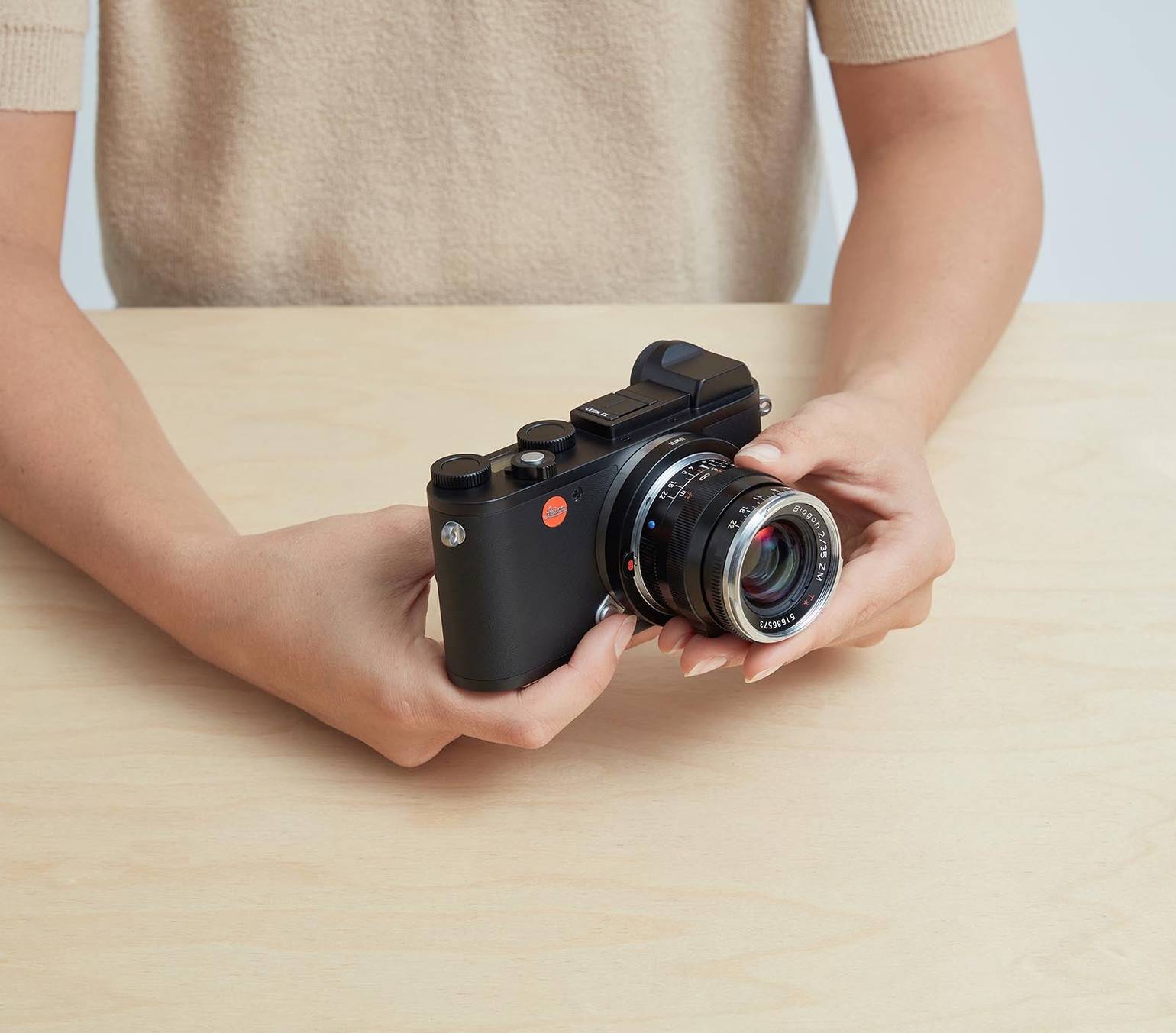 Leica M Lens to Leica L Camera Adapter