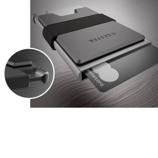 Ekster aluminum card holder