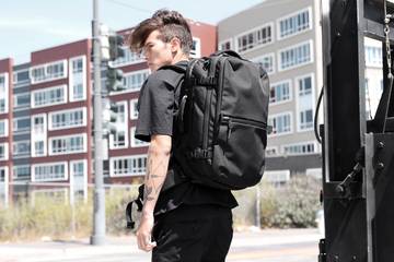 Aer Travel Pack 2 ヒップベルト　レインカバー Rain Cover for Travel Pack - Black — Aer | Modern gym bags