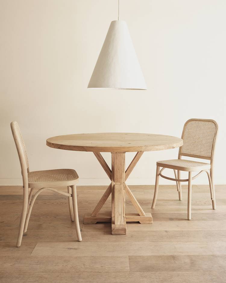 Bruges Round Dining Table